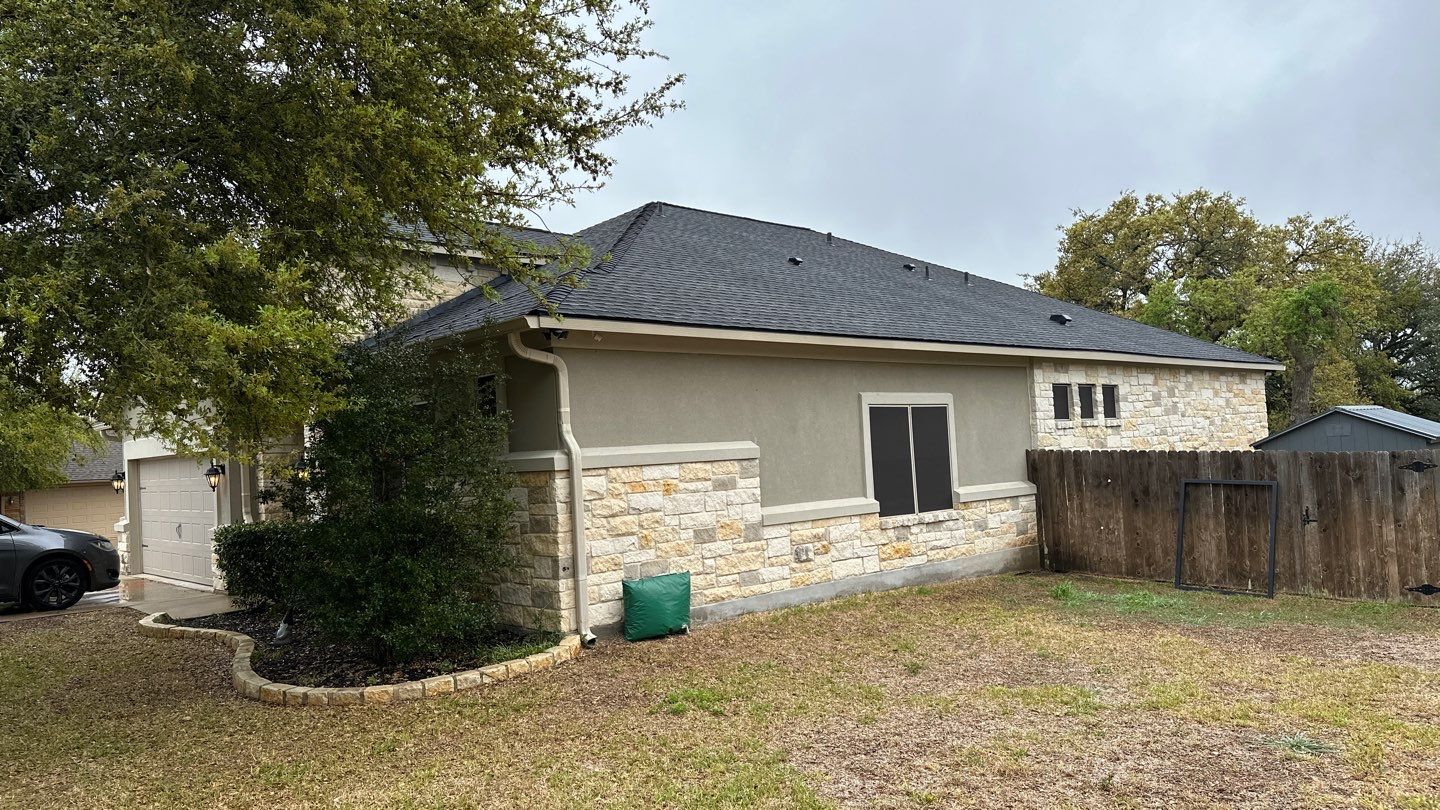 GAF HDZ - Charcoal by Elite Roofing LLC