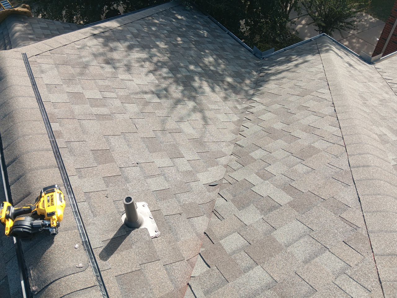Residential Roofing Installation using Owen's Corning Duration (Lifetime) Shingles by Roof Repair Company