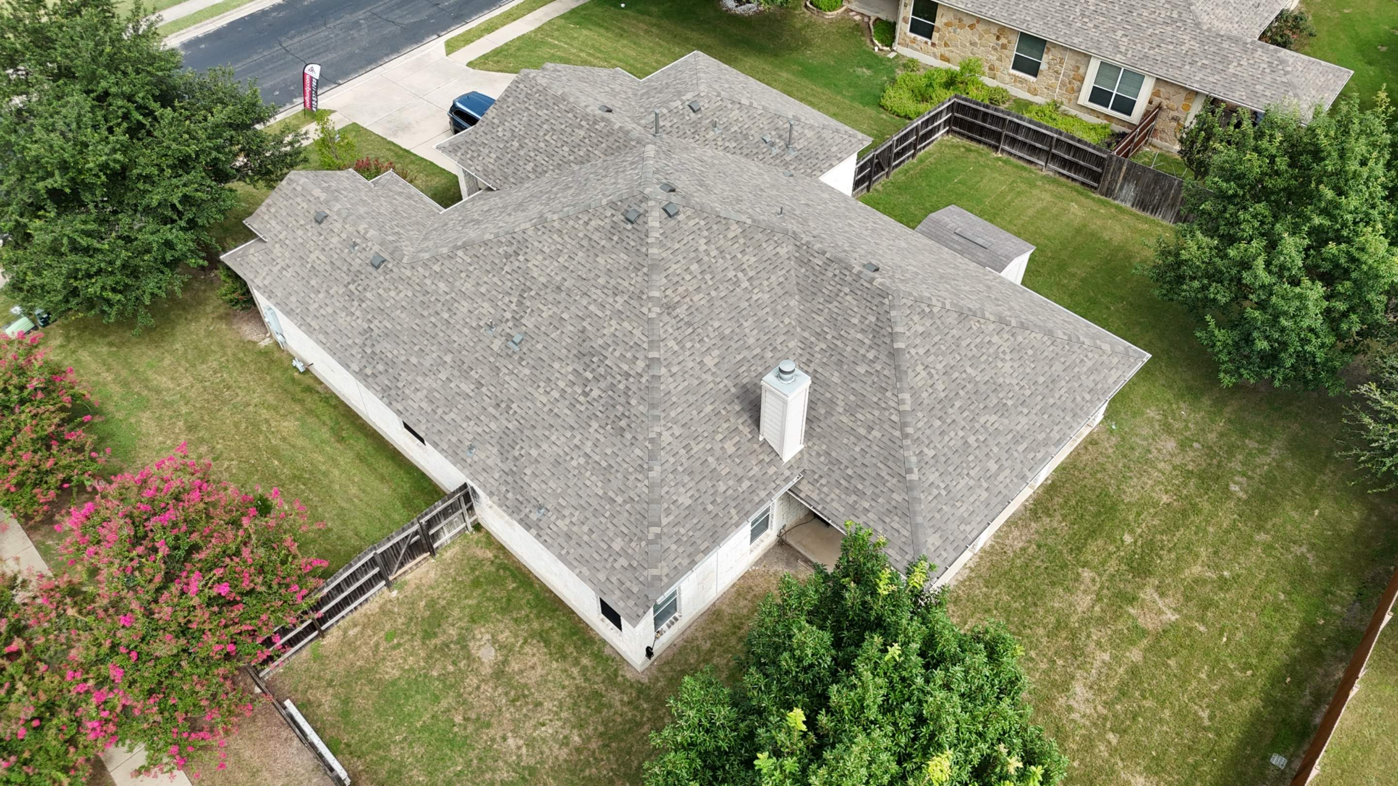 Weathered Wood - Malarkey Highlander by RoofsOnly.com