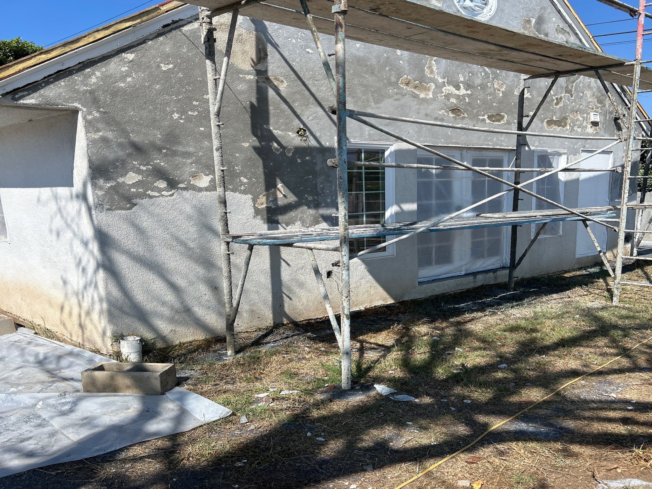 Stucco Dustless Sandblasting In Los Angeles, CA by La Power Washing Inc