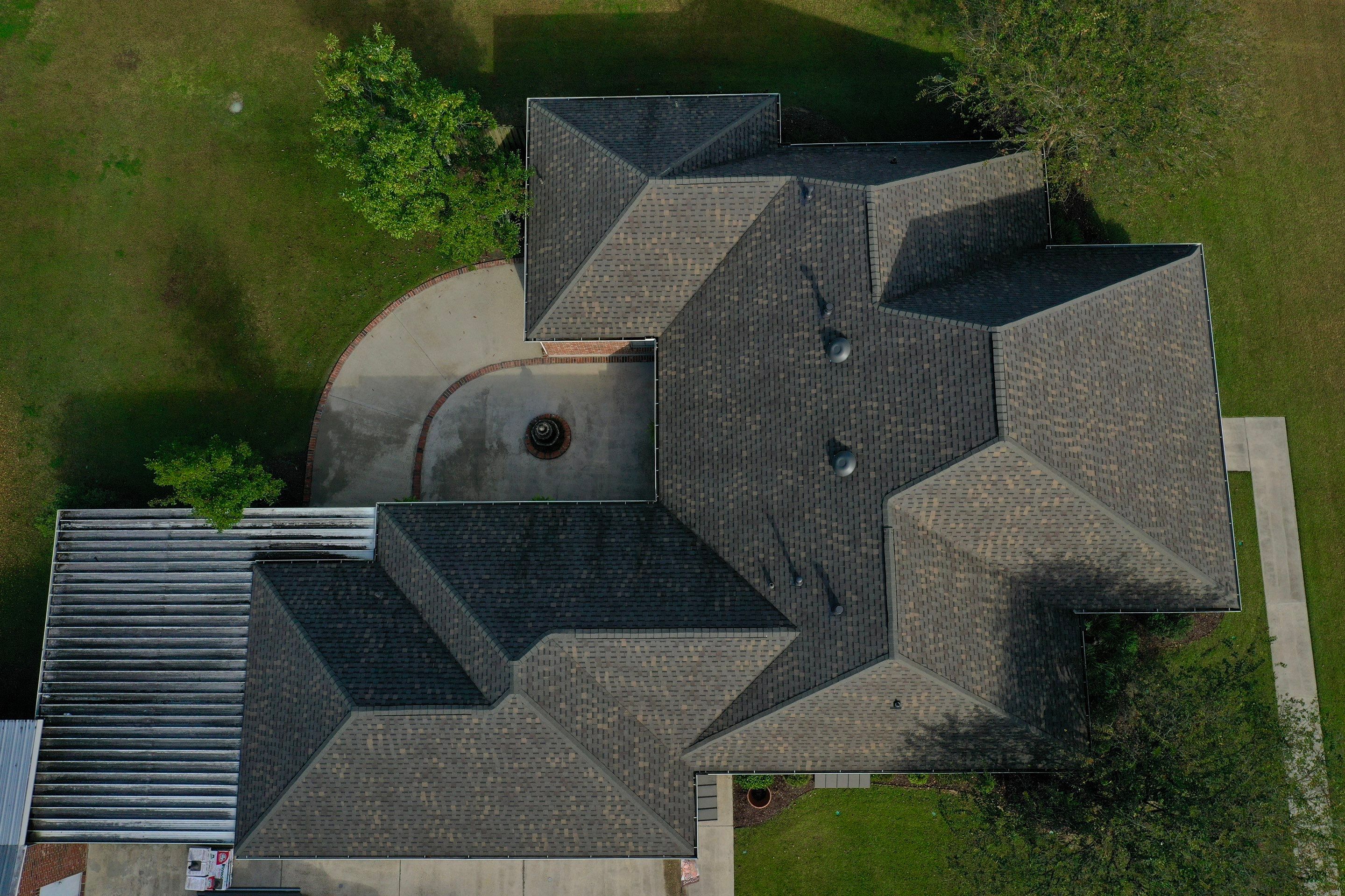 Atlas Pinnacle Pristine Weathered Shadow w Hi profile Ridge Cap by Top Team Roofing & Construction