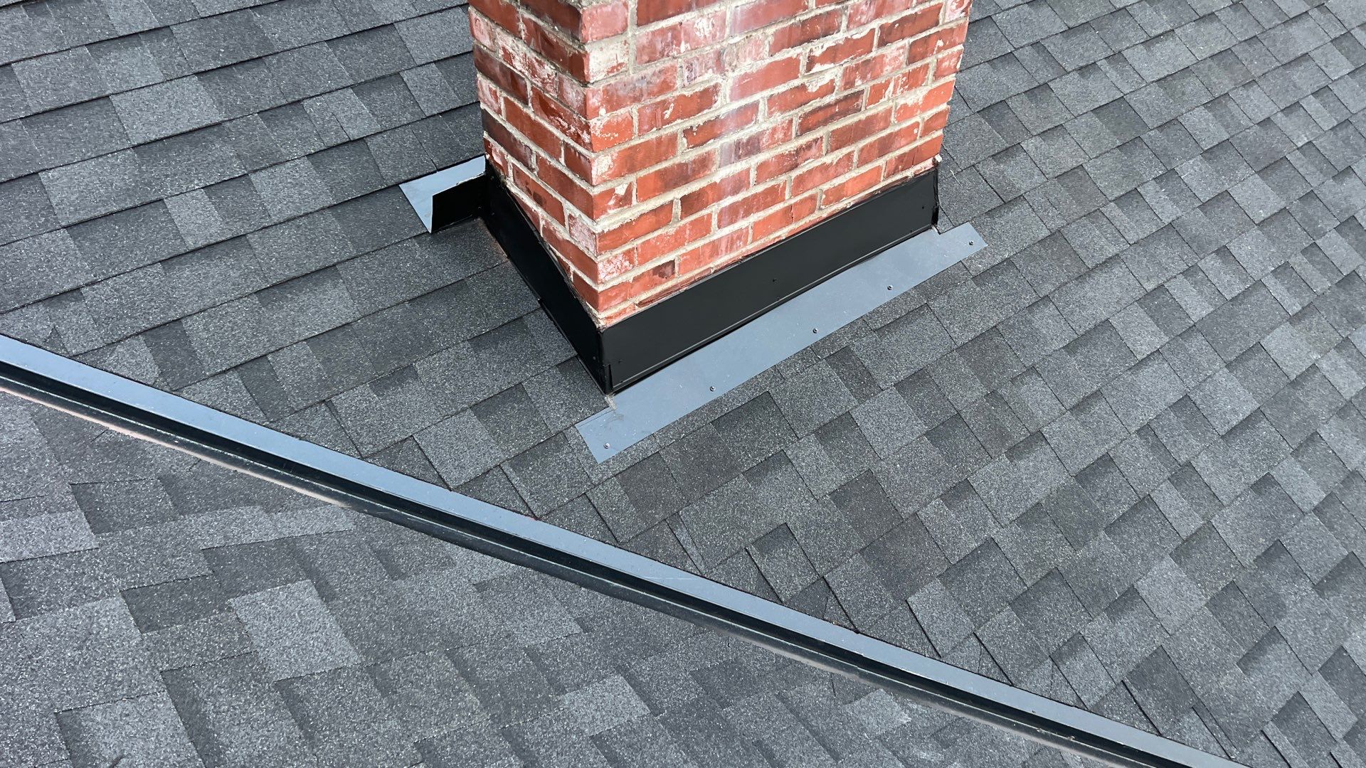 Niles Avenue Northeast, Salem OR  by OR Advanced Roofing, LLC