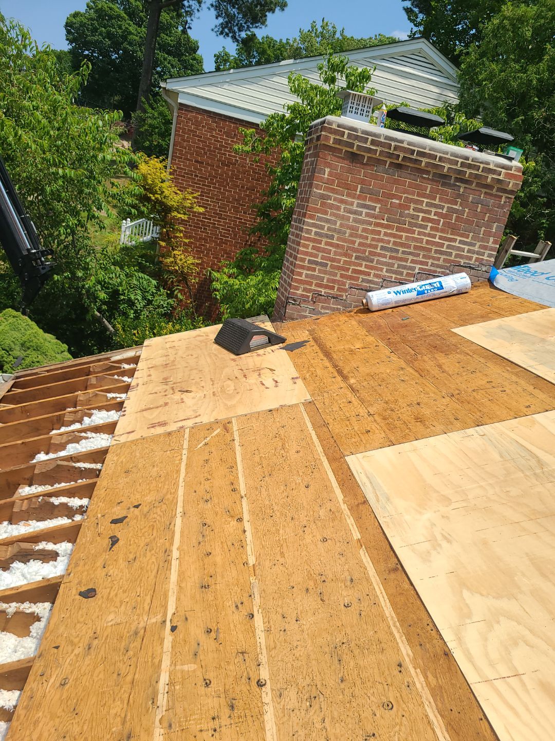 Arlington: Roof Replacement with CertainTeed Landmark Pro in Max Def Georgetown Gray by RM Banning, Inc.