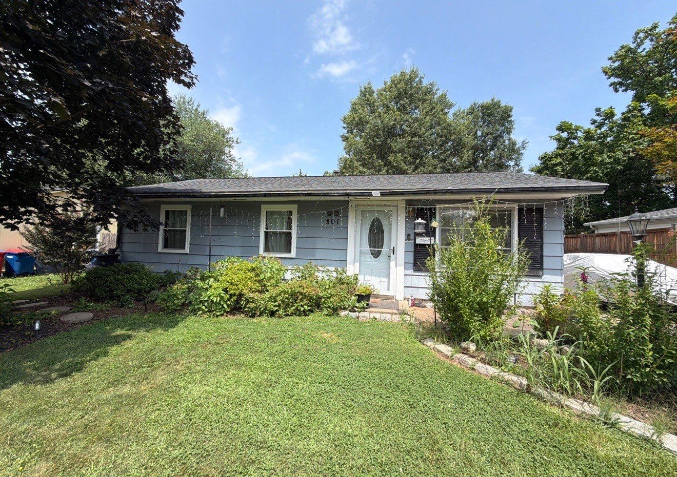 Residential Vinyl Siding Replacement and Exterior Upgrade in Sterling by Ridge Armor Renovations