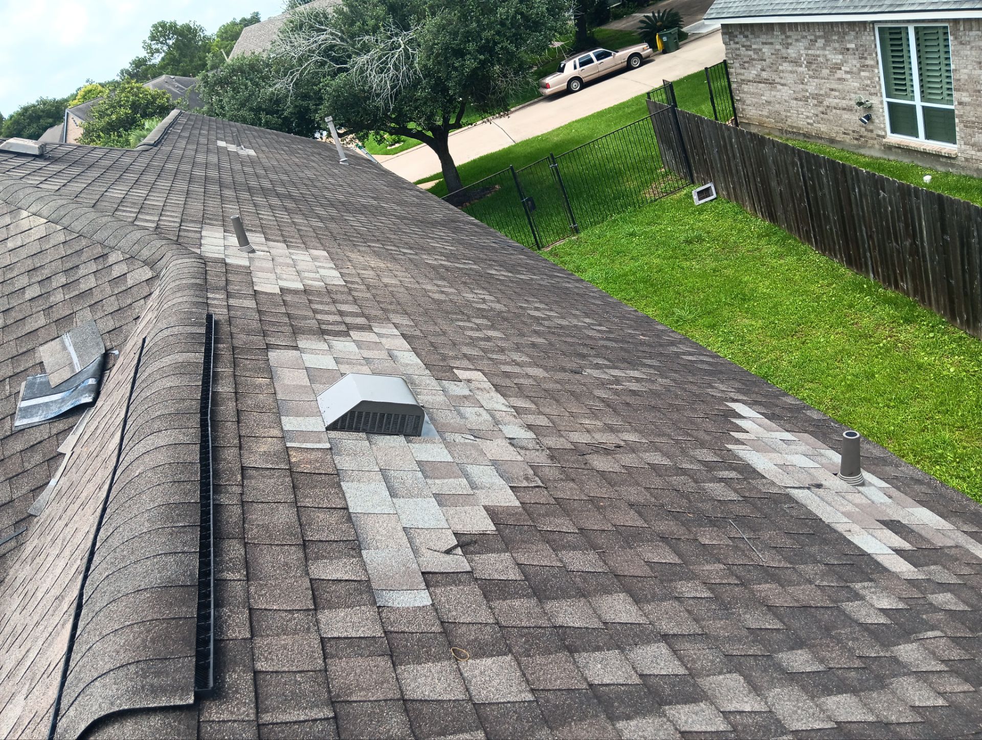 Hail Damage using Owen's Corning Duration (Lifetime) Shingles by Roof Repair Company