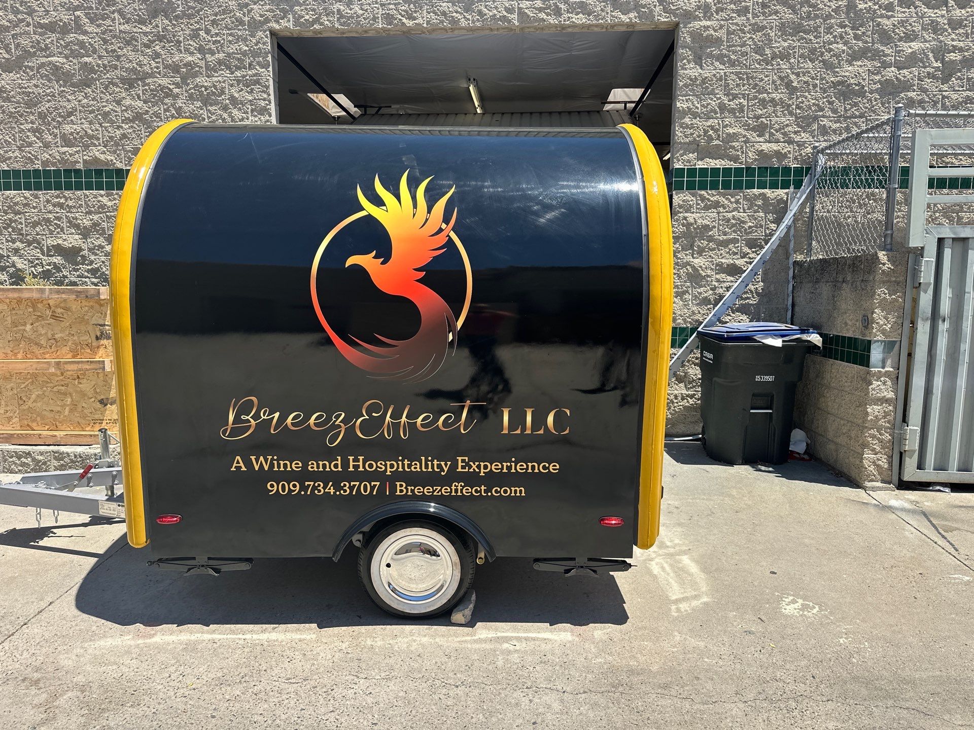 Breezeffect Event Trailer by Signarama Temecula