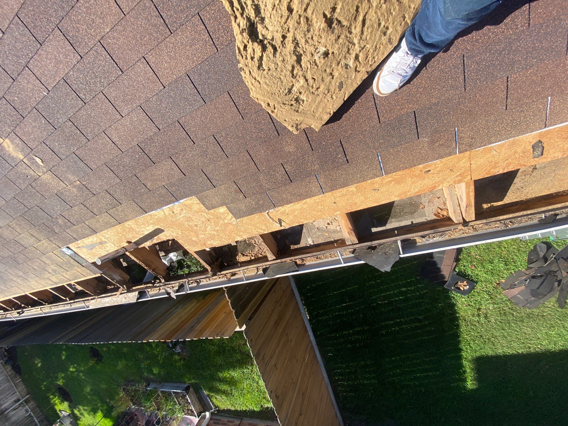 Residential Roofing Repair using Owen's Corning Duration (Lifetime) Shingles by Roof Repair Company
