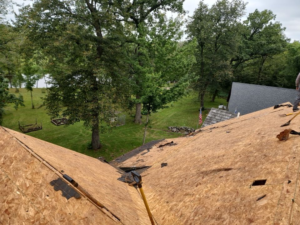 Roof Installation on Home, Garages, and Gazebo with GAF HDZ Shingles in Cedarburg, WI by Gellings Roofing & Siding