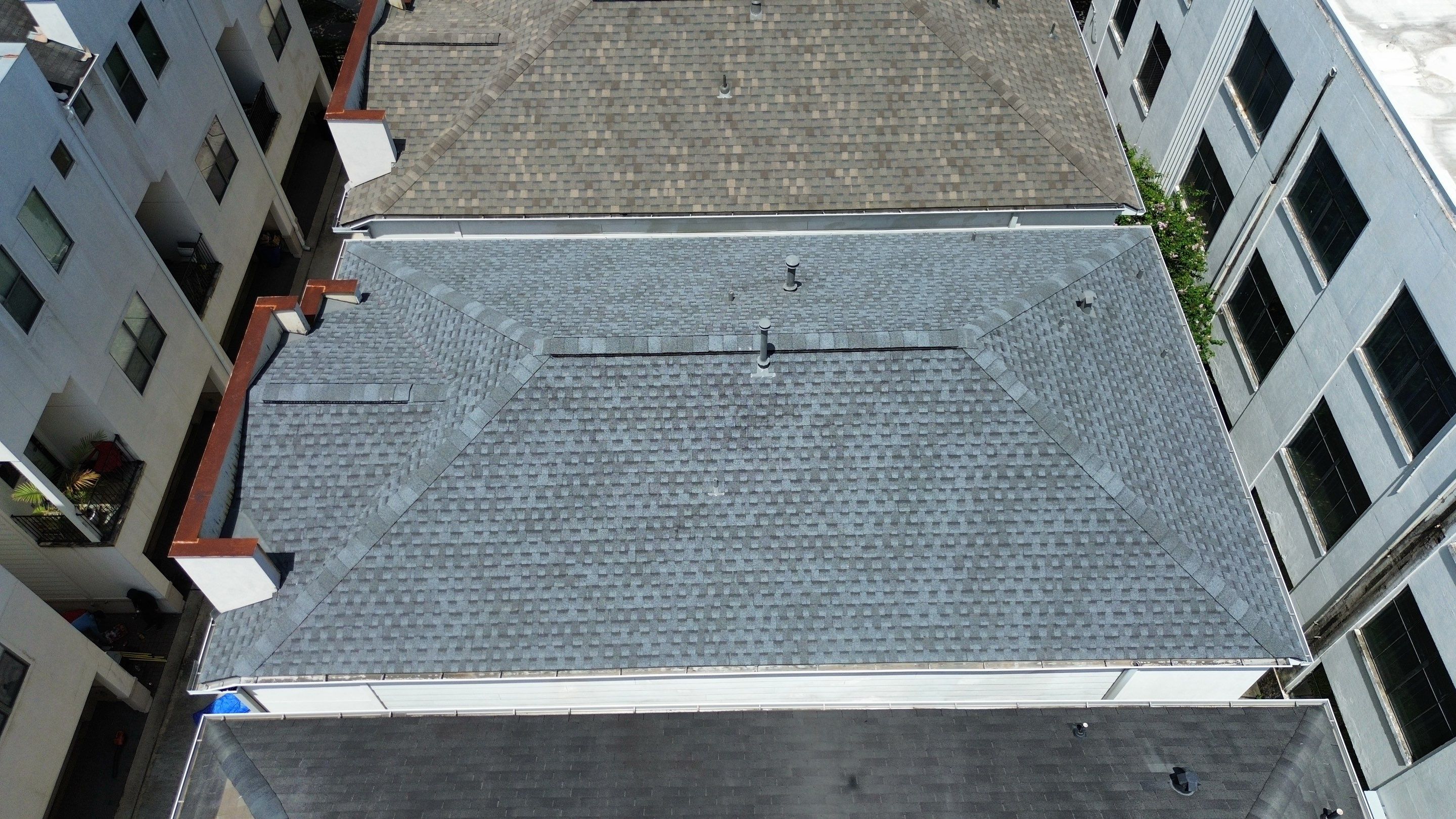 GAF Roof Replacement by Houston Roofing & Construction