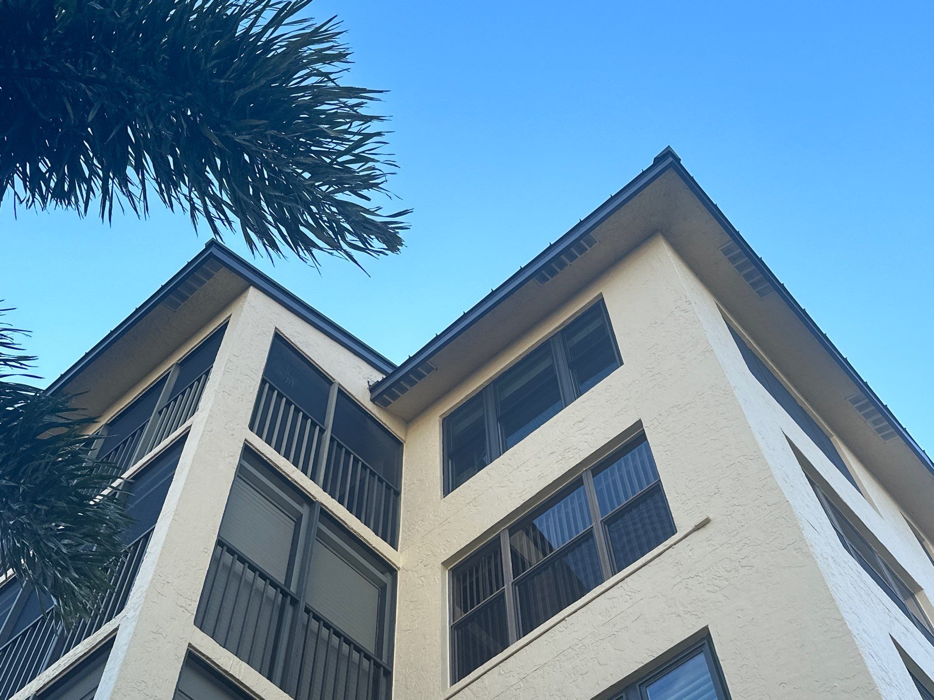 6-Inch Seamless Gutters in Cape Coral FL by Gutter Professors