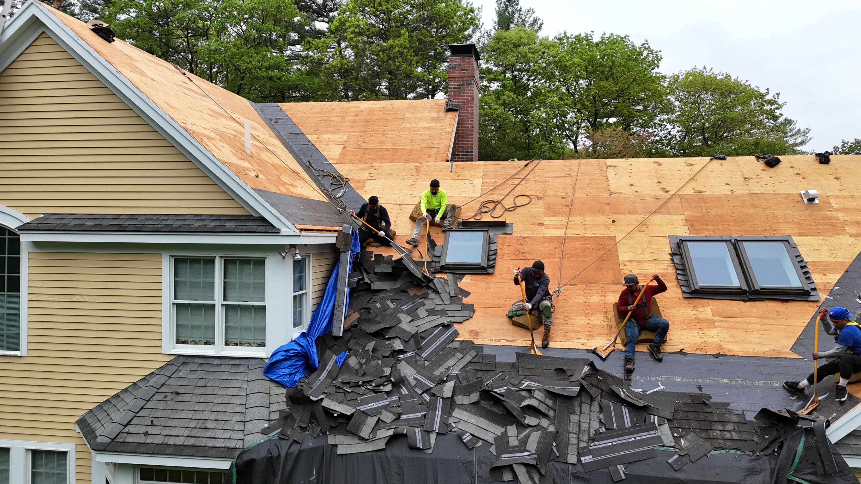 Roof Replacement with Owens Corning Shingles and Copper Flashing by Mighty Dog Roofing of Greater Middlesex County