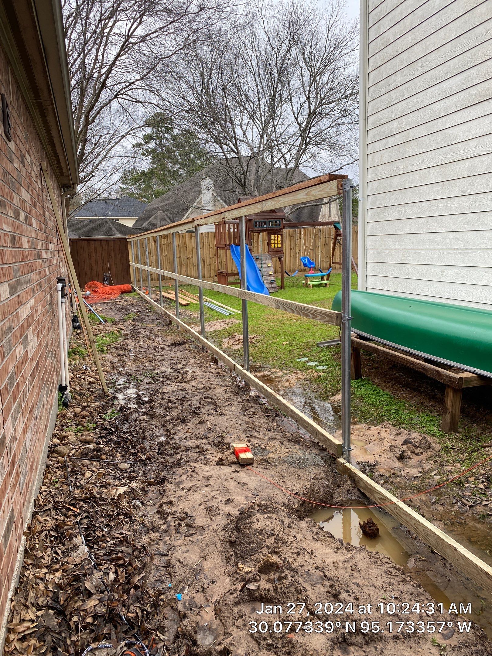 Cedar Privacy Fence by Astro Outdoor Designs 