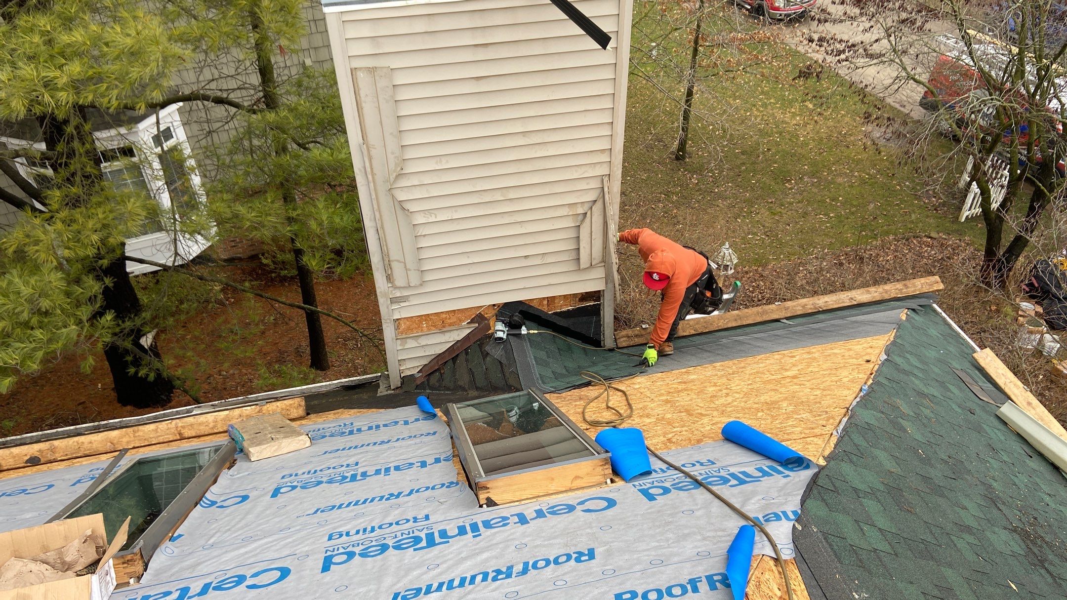 Roof Replacement using CertainTeed Landmark by 180 Contractors