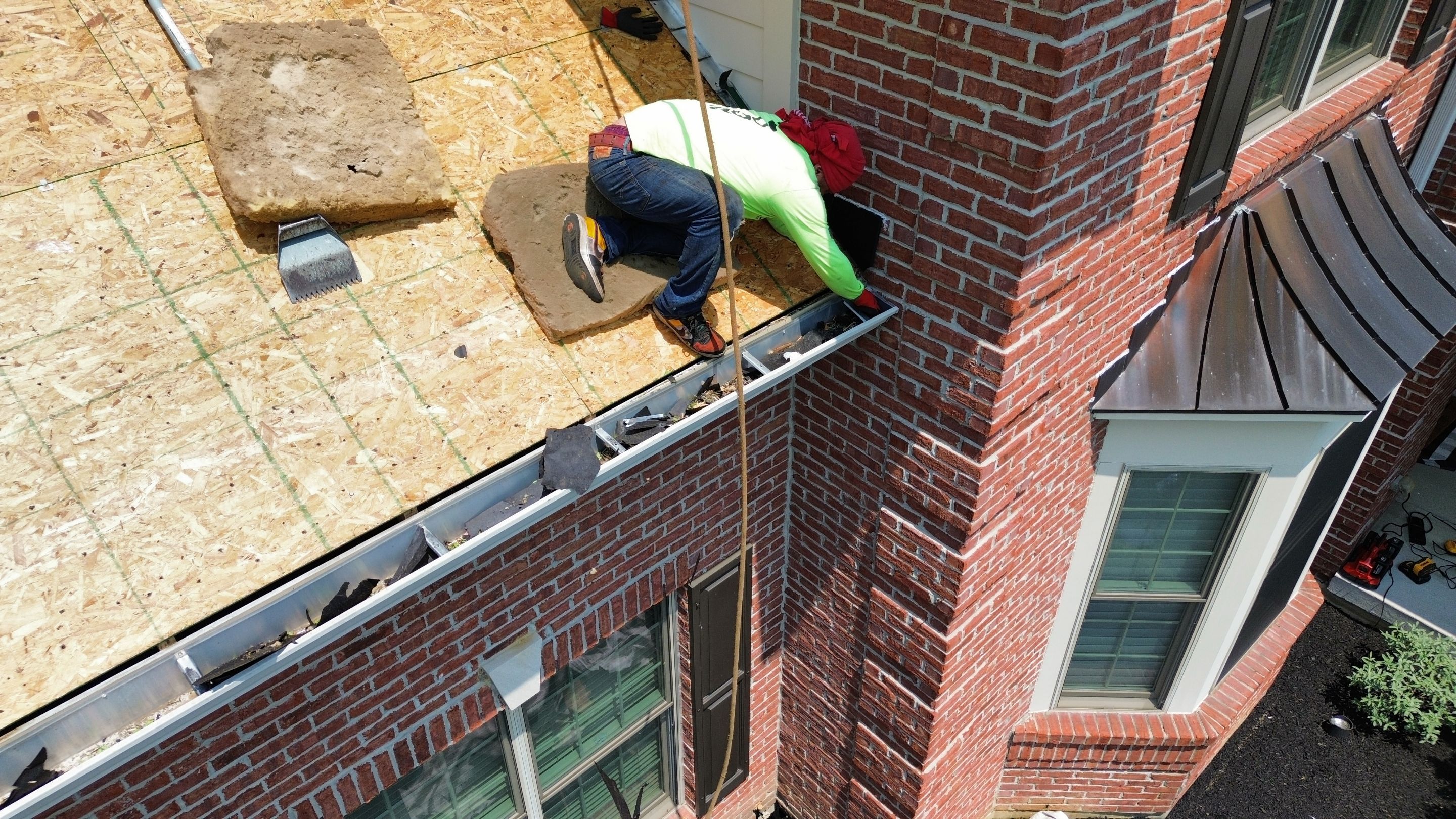 Residential Roofing Installation using Duration Series Shingles - Colonial Slate by RoofX 