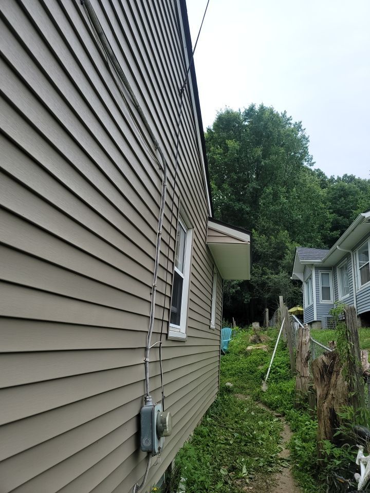 ATLAS PINNACLE COLOR: COPPER CANYON DRIP EDGE: MUSKET BROWN by Eagle Eye Roofing