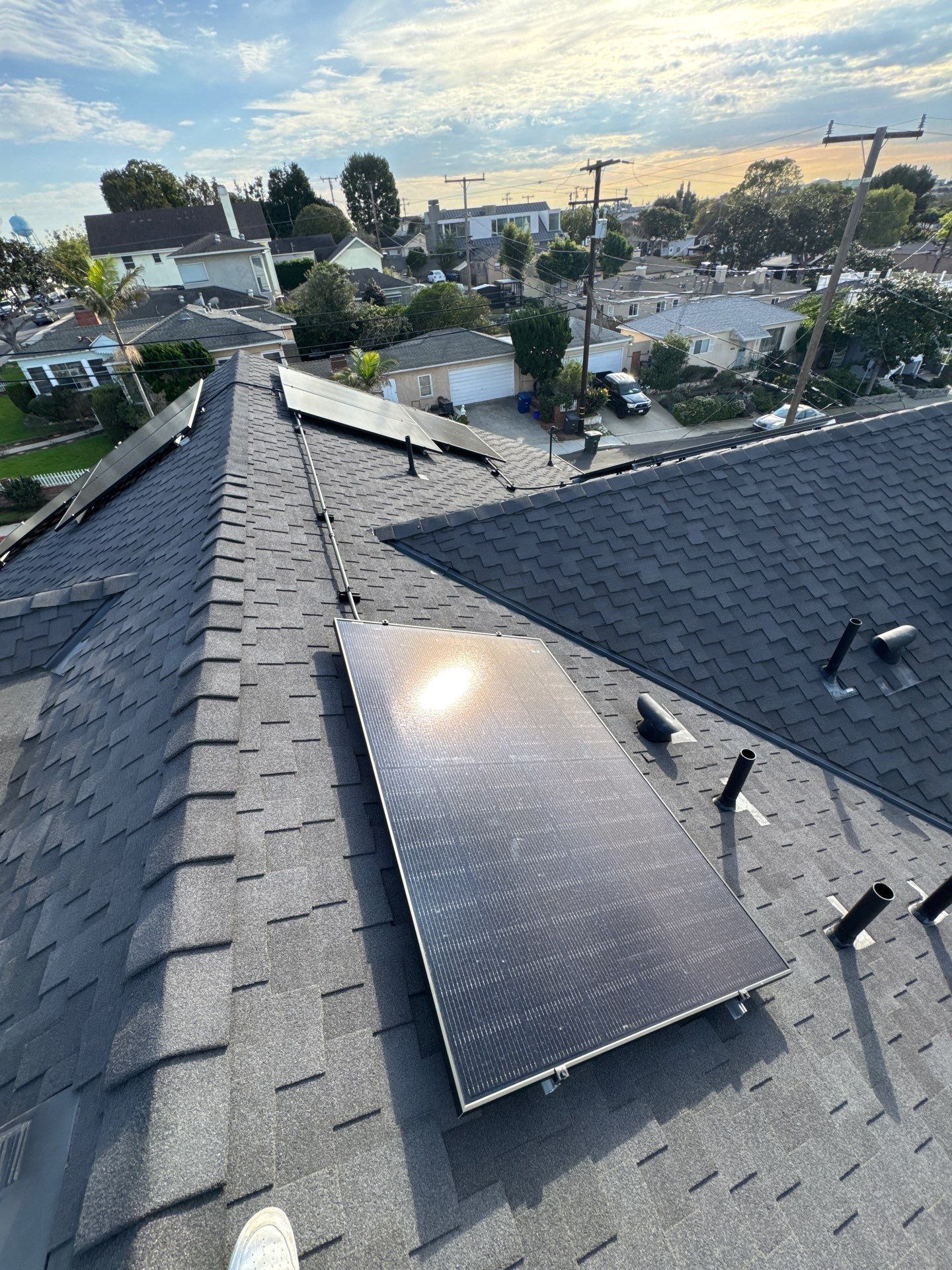 20-Panel Solar System and Tesla Powerwall 3 Installation in El Segundo by AWS Solar