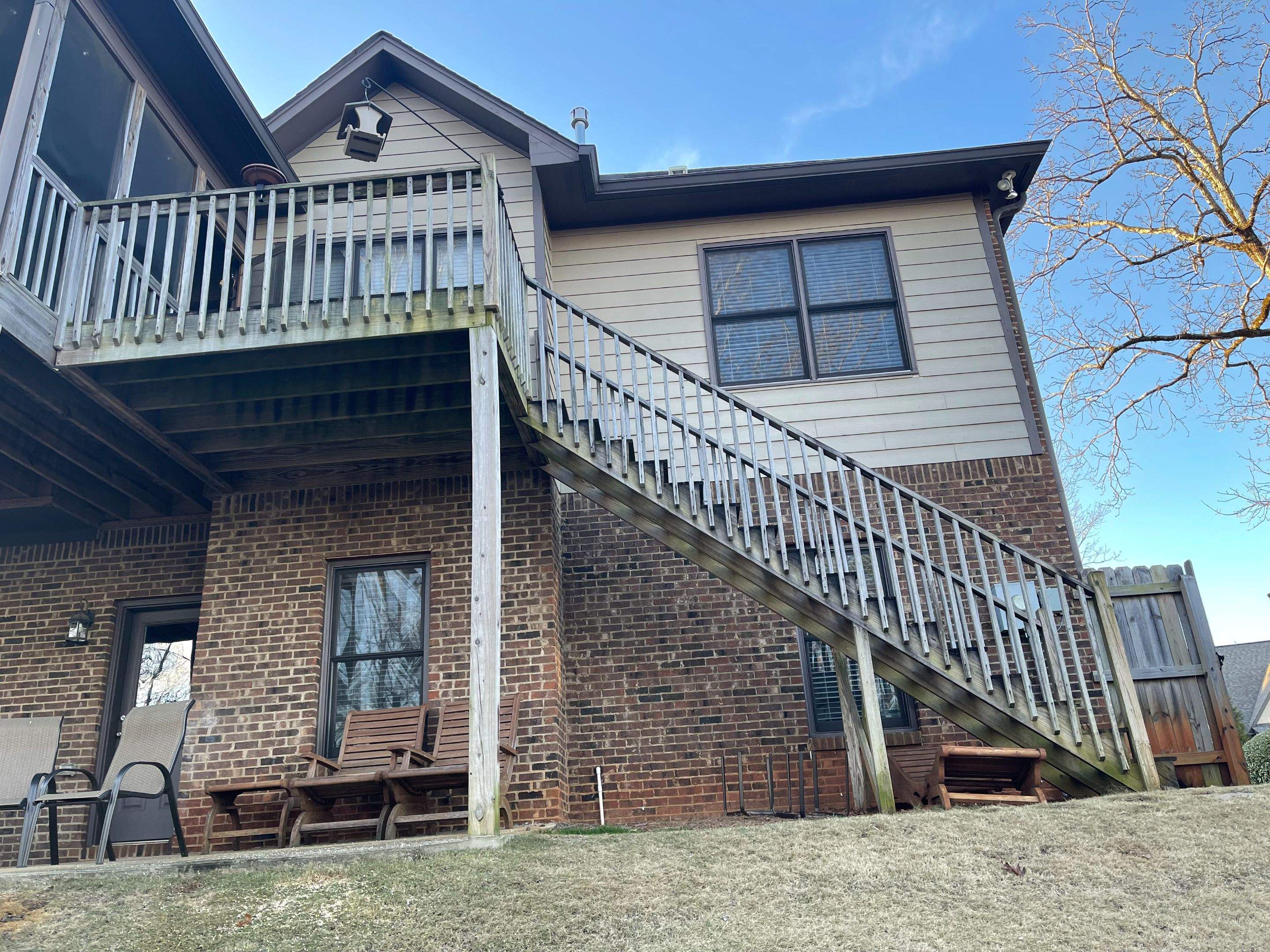 Shades Run - Deck by Pillar and Pine