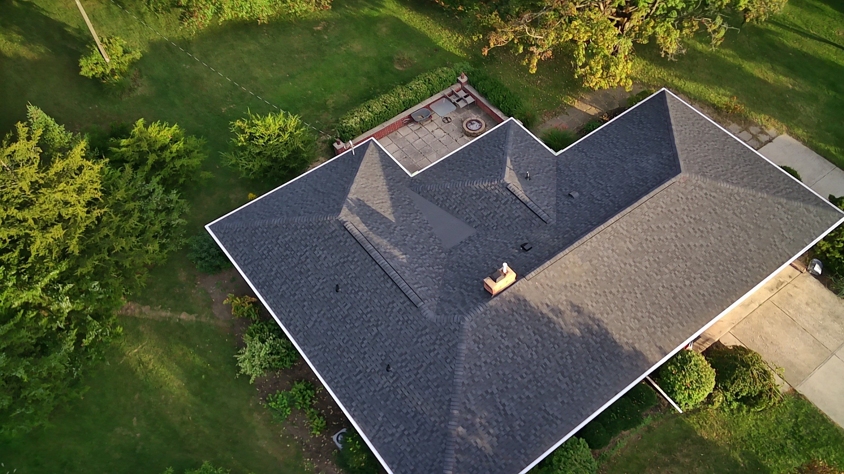 Landmark Pro Installation in Lewis Center by Best Roofing & Siding Company