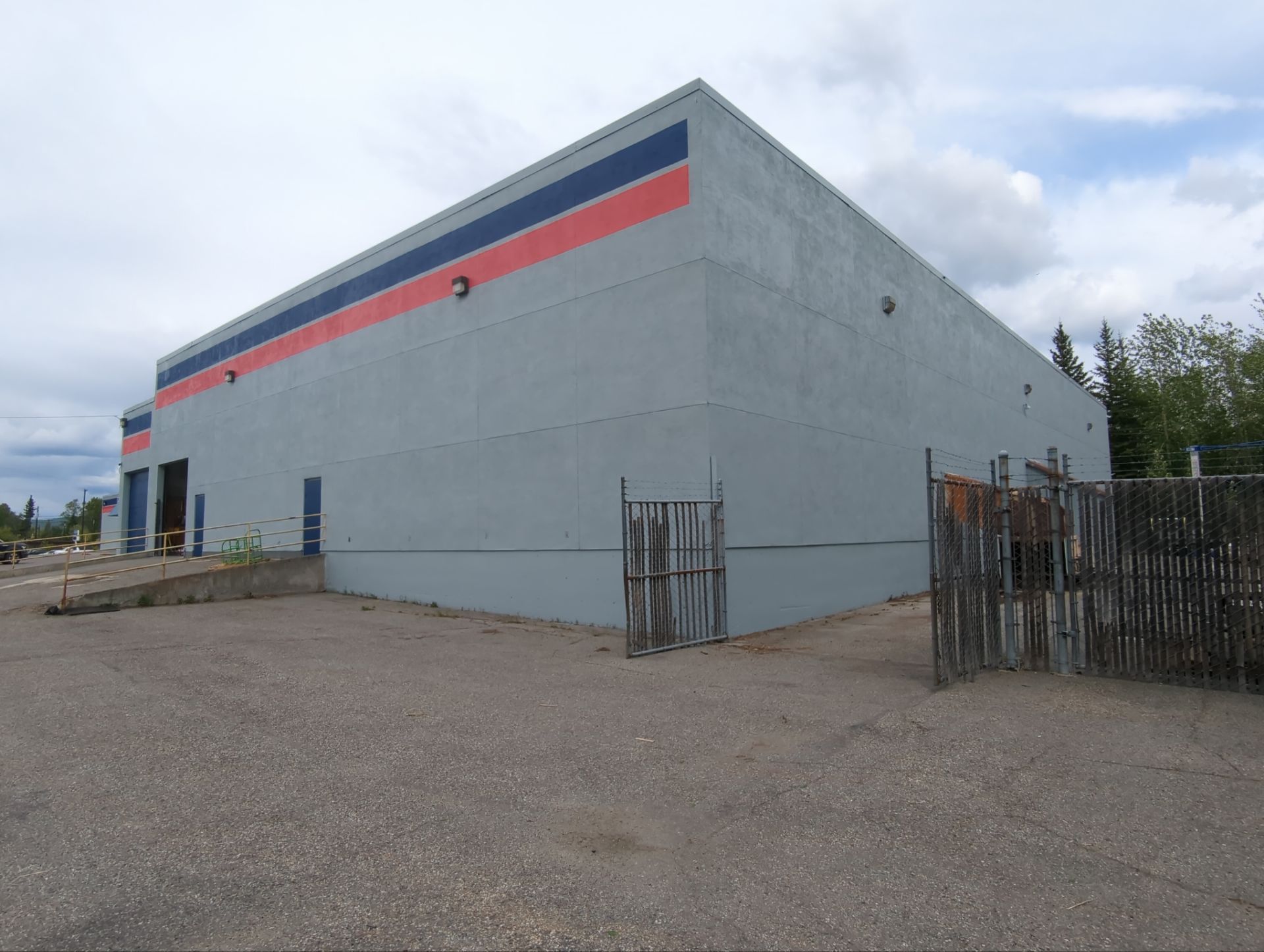 Alaska Industrial Hardware - Repaint by Midnight Sun Painting