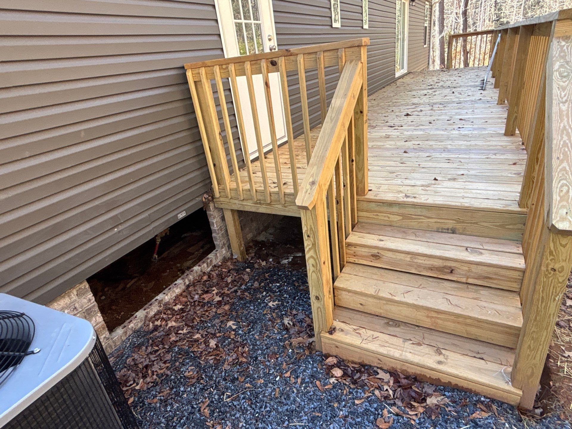 Wood Deck using Wood Sealant by DuraSeal