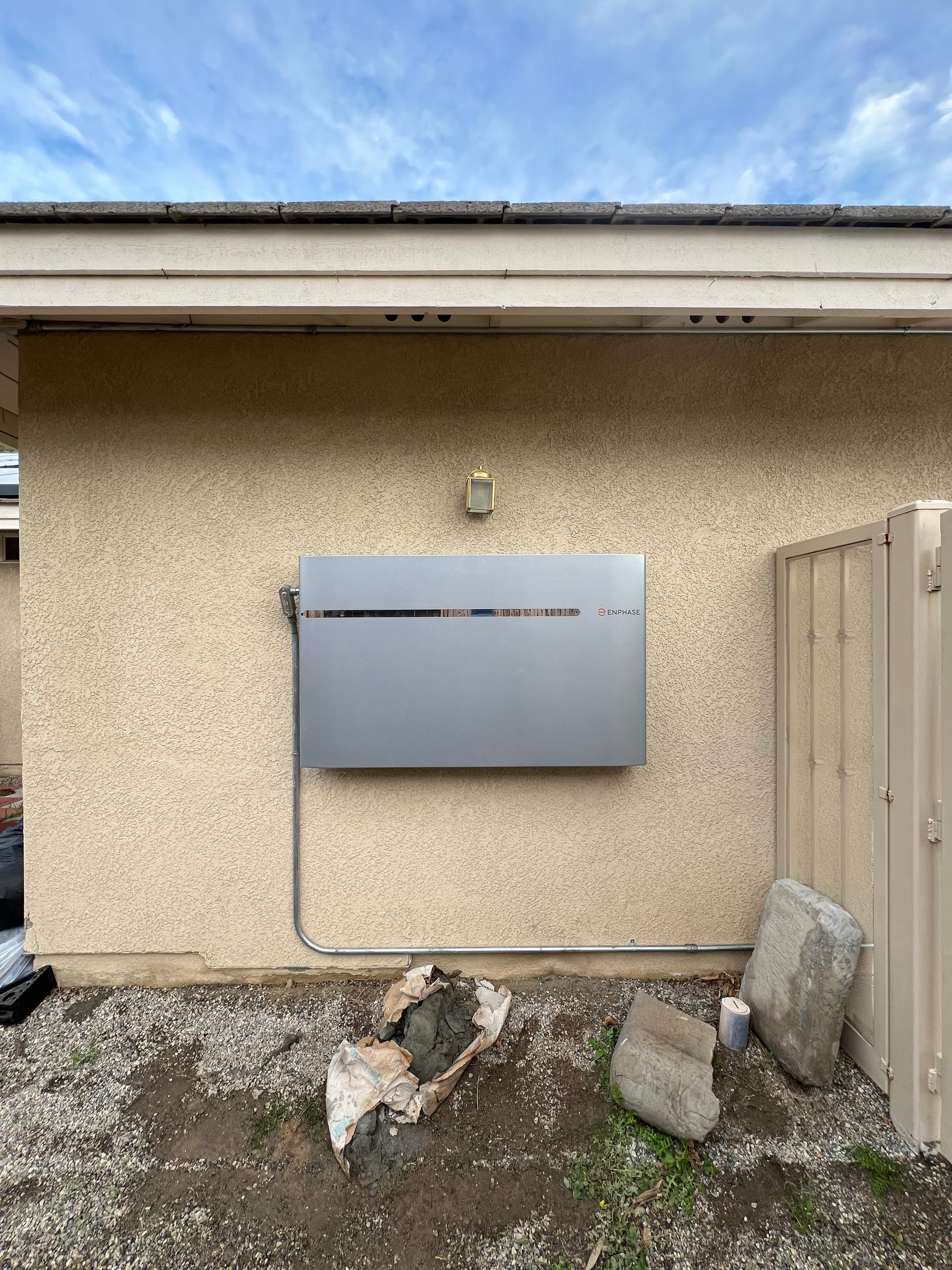 Solar With Battery by VIBE SOLAR