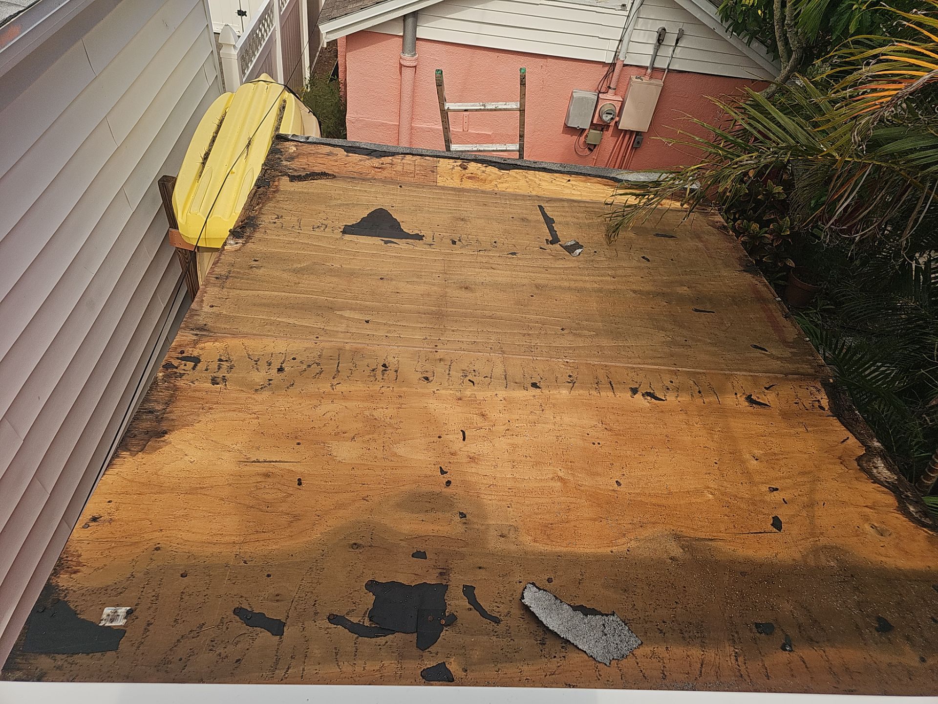 Project in Gulfport 33707 by Mitchell Roofing Company LLC 