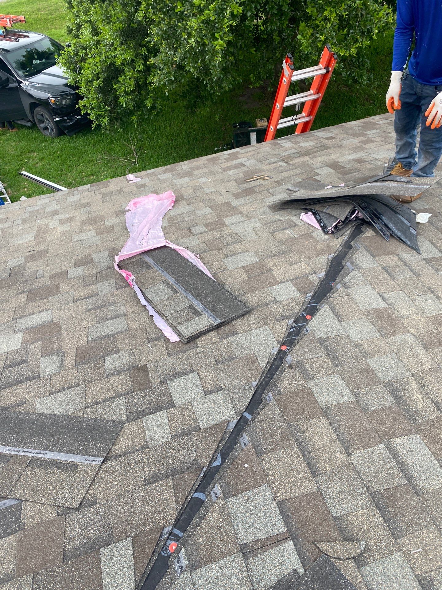 Residential Roofing Installation using Owen's Corning Duration (Lifetime) Shingles by Roof Repair Company