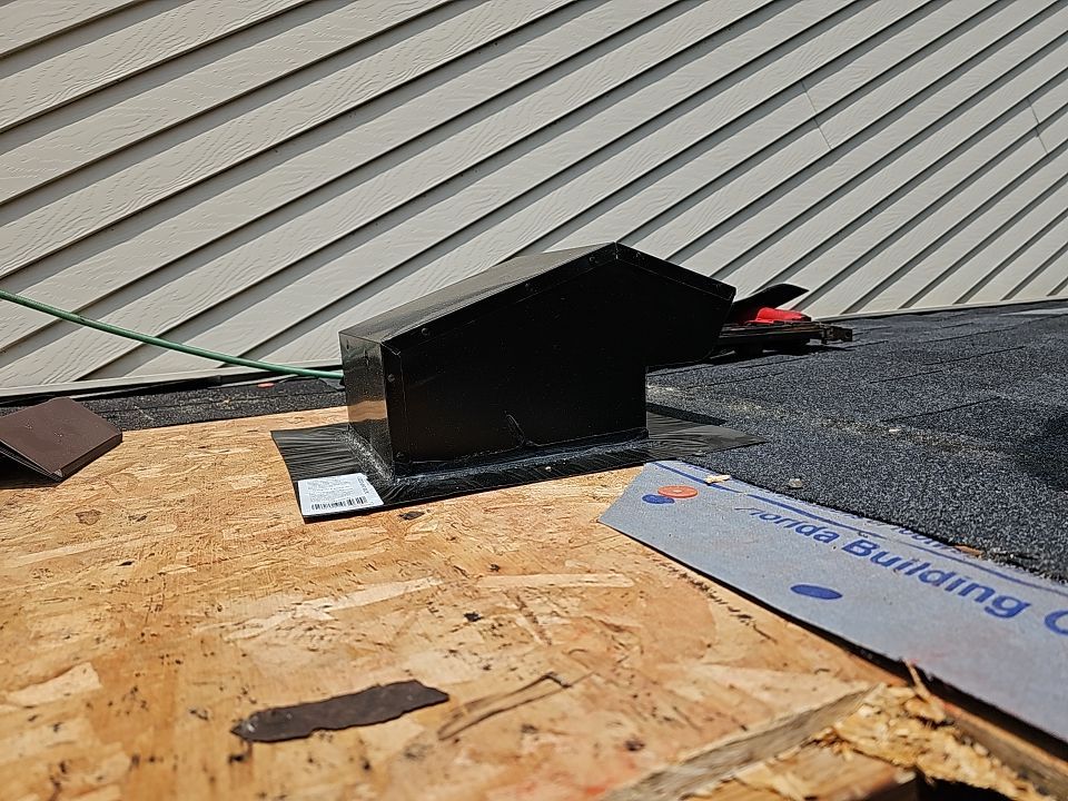 ATLAS PINNACLE COLOR: BLACK SHADOW by Eagle Eye Roofing