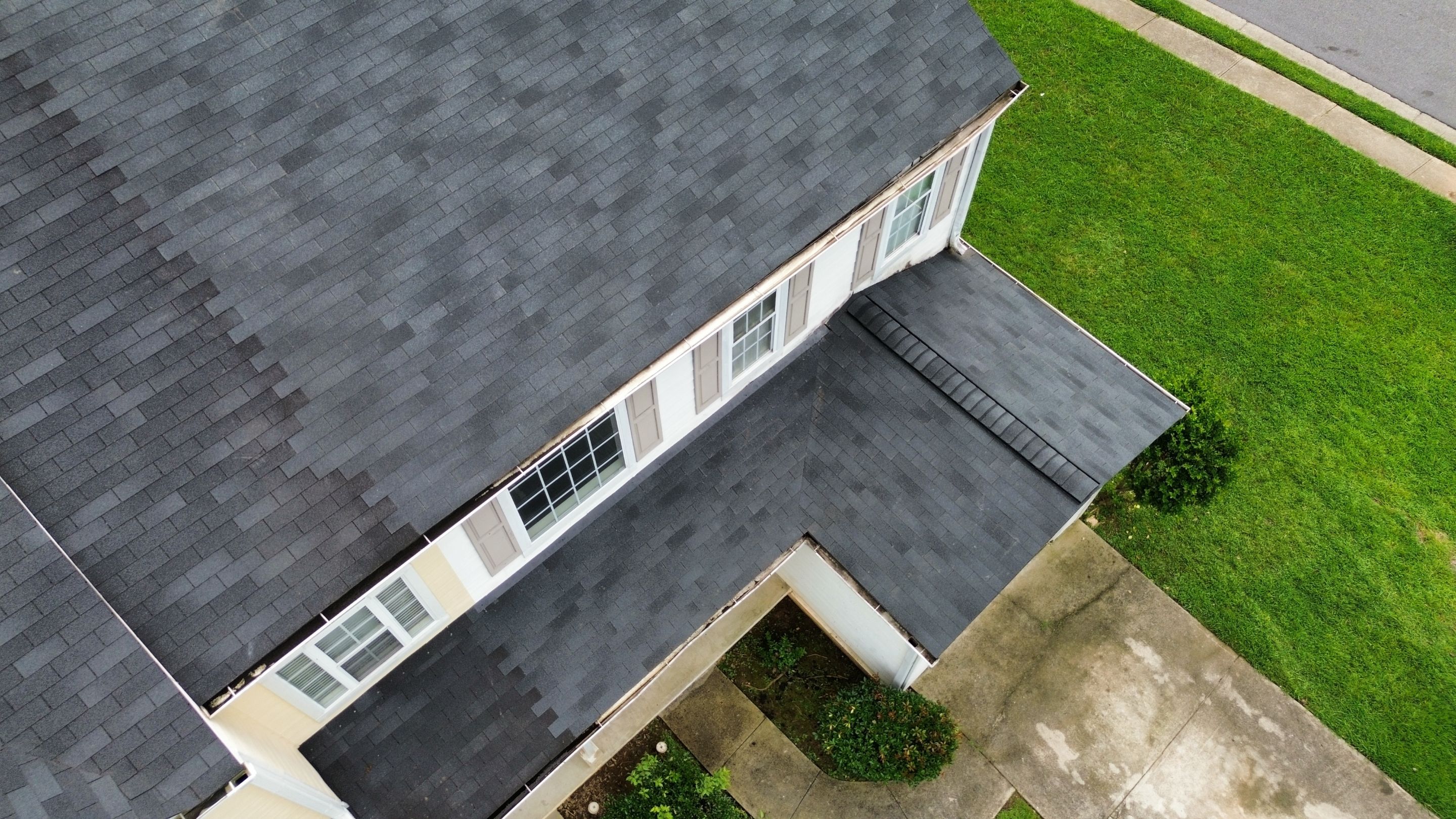Lawrenceville, GA Roof Replacement CertainTeed XT25 Moire Black by Reset Roofing