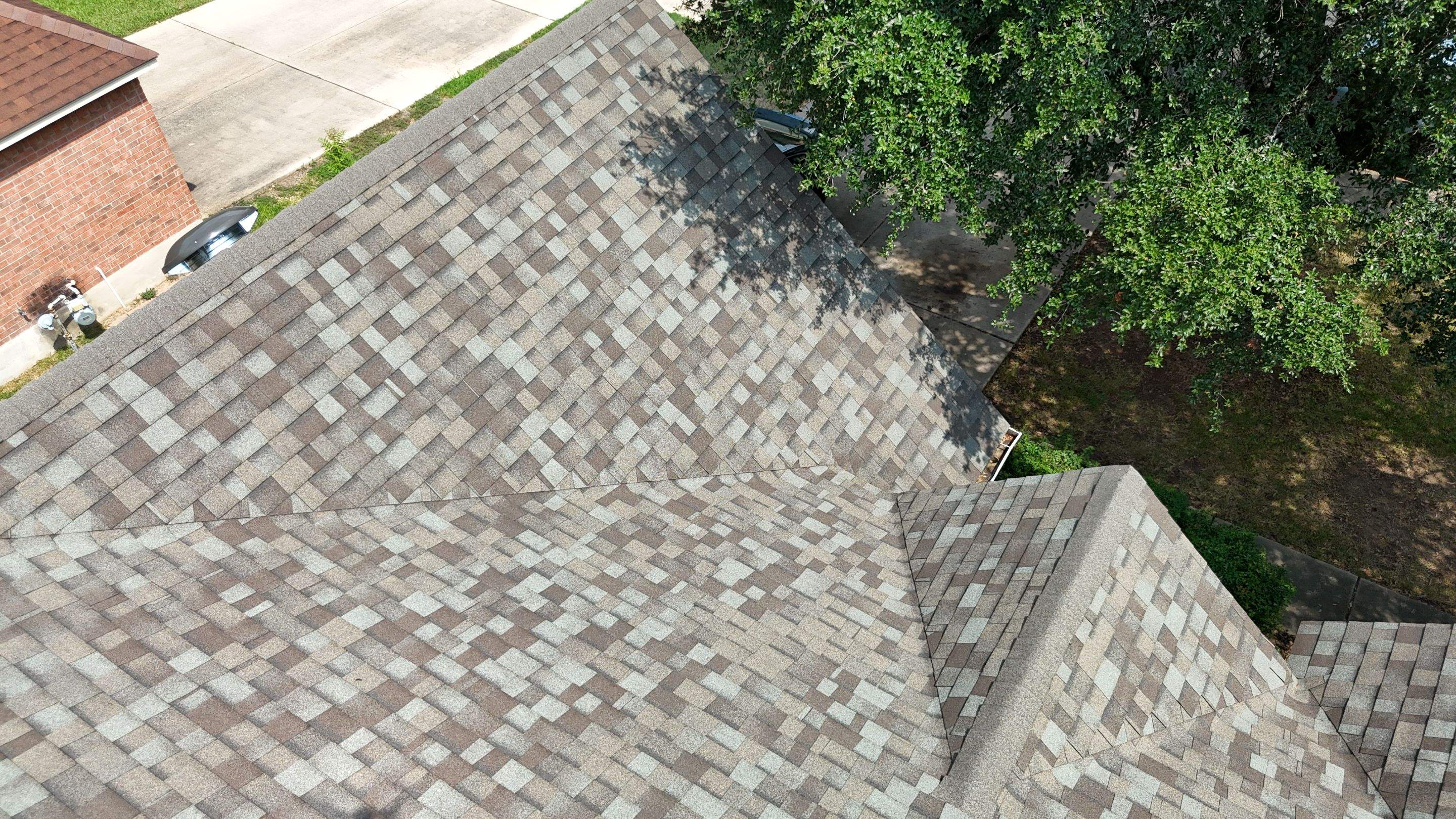 Driftwood - Owens Corning TruDefinition Duration by RoofsOnly.com