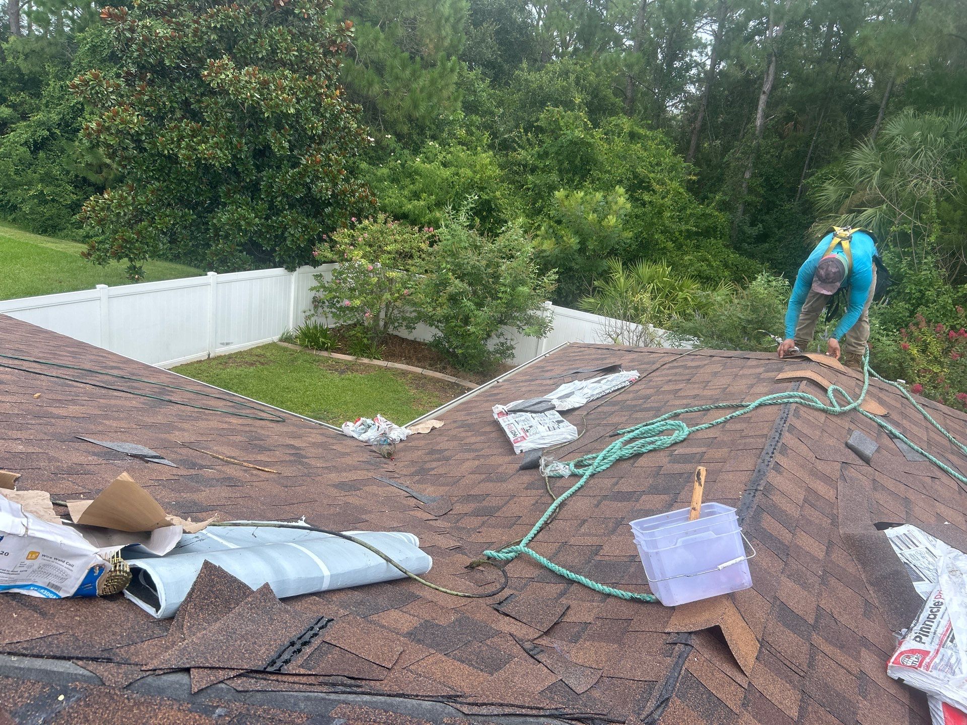 Complete Residential Roof Replacement in Port Orange Featuring Burnt Hickory Shingles by Pinnacle Roofing Group