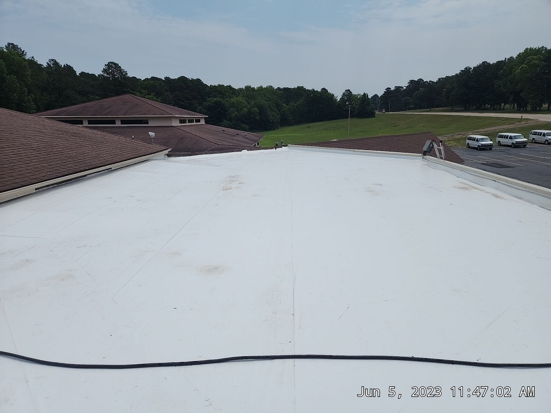 First Assembly of God, De Queen, Arkansas by Hostetler Roofing