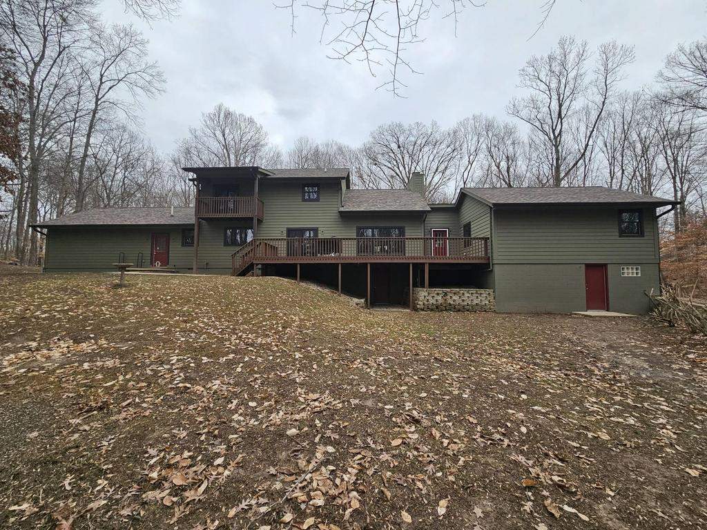 Siding Installation using Primed James Hardie & Straight Edge Shakes by Koontz Construction