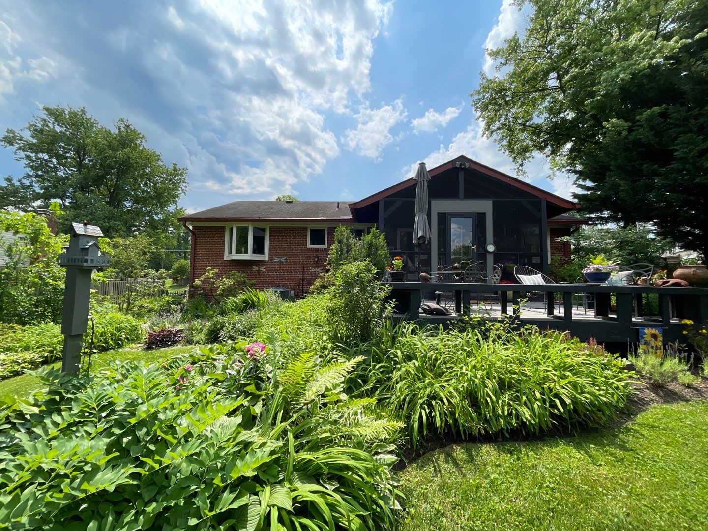 McLean: CertainTeed Landmark Designer Shingles in Charcoal Black by RM Banning, Inc.