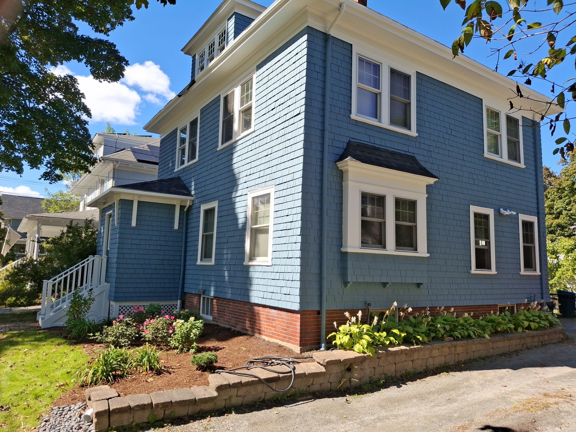 Exterior Painting by Big Pine Panting Inc