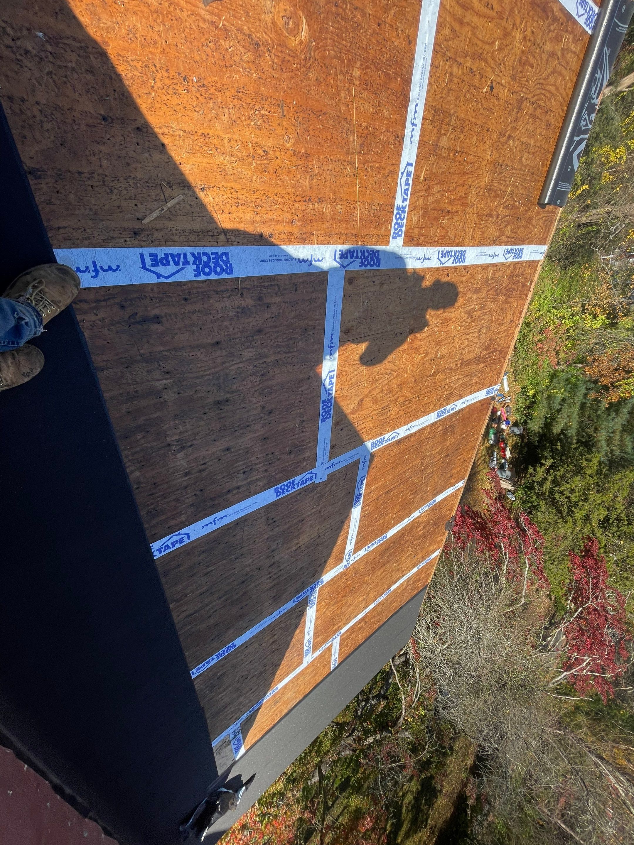 Residential Roofing Installation using Owens Corning TruDefinition Duration AR - Estate Gray & White Double 4 Siding by A Plus Exterior