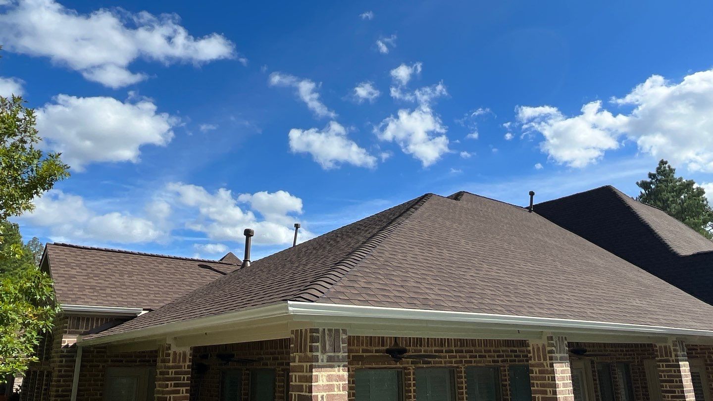 GAF HDZ - Barkwood by Elite Roofing LLC