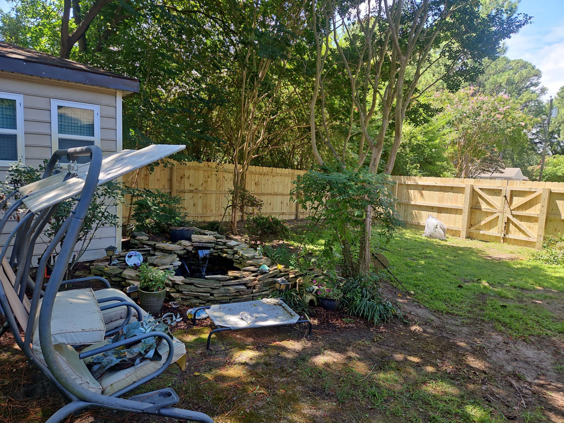 Timeless Beauty in Wood by Tidewater Fence