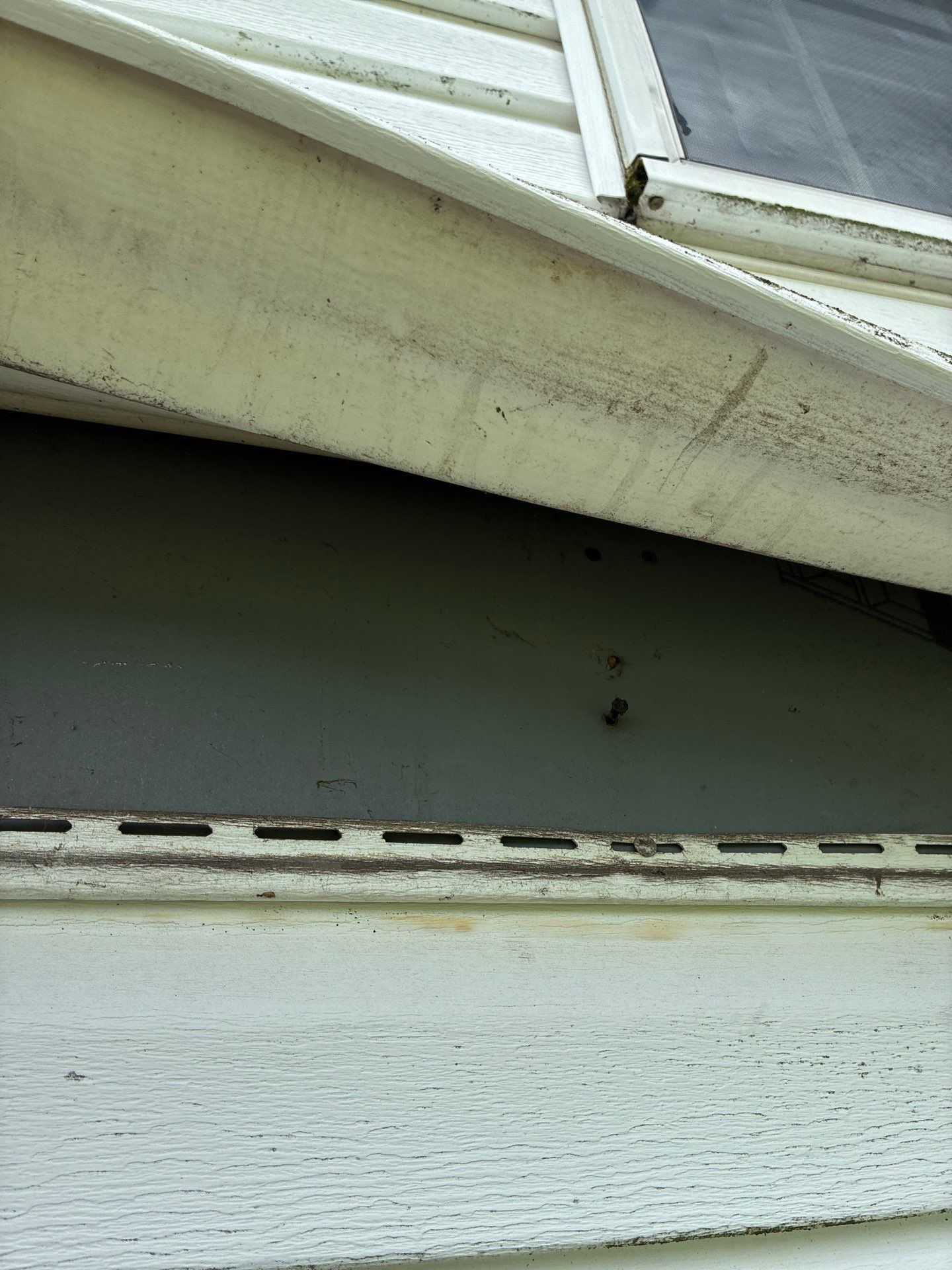 Partial House Vinyl Siding Replacement and Sunroom Renovation near Crafton by Ideal Siding Pittsburgh