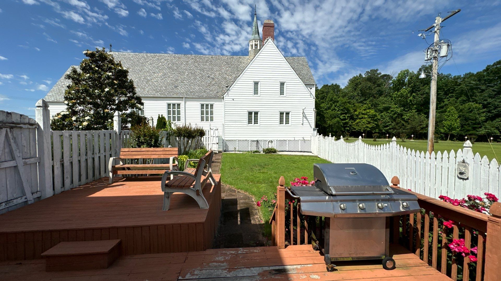 Church using Vinyl - Mastic - CarvedWood by ExteriorPros