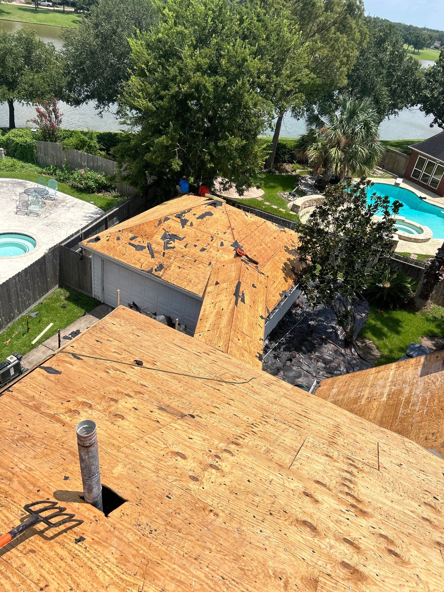 Residential Roofing Installation using Owen's Corning Duration (Lifetime) Shingles by Roof Repair Company