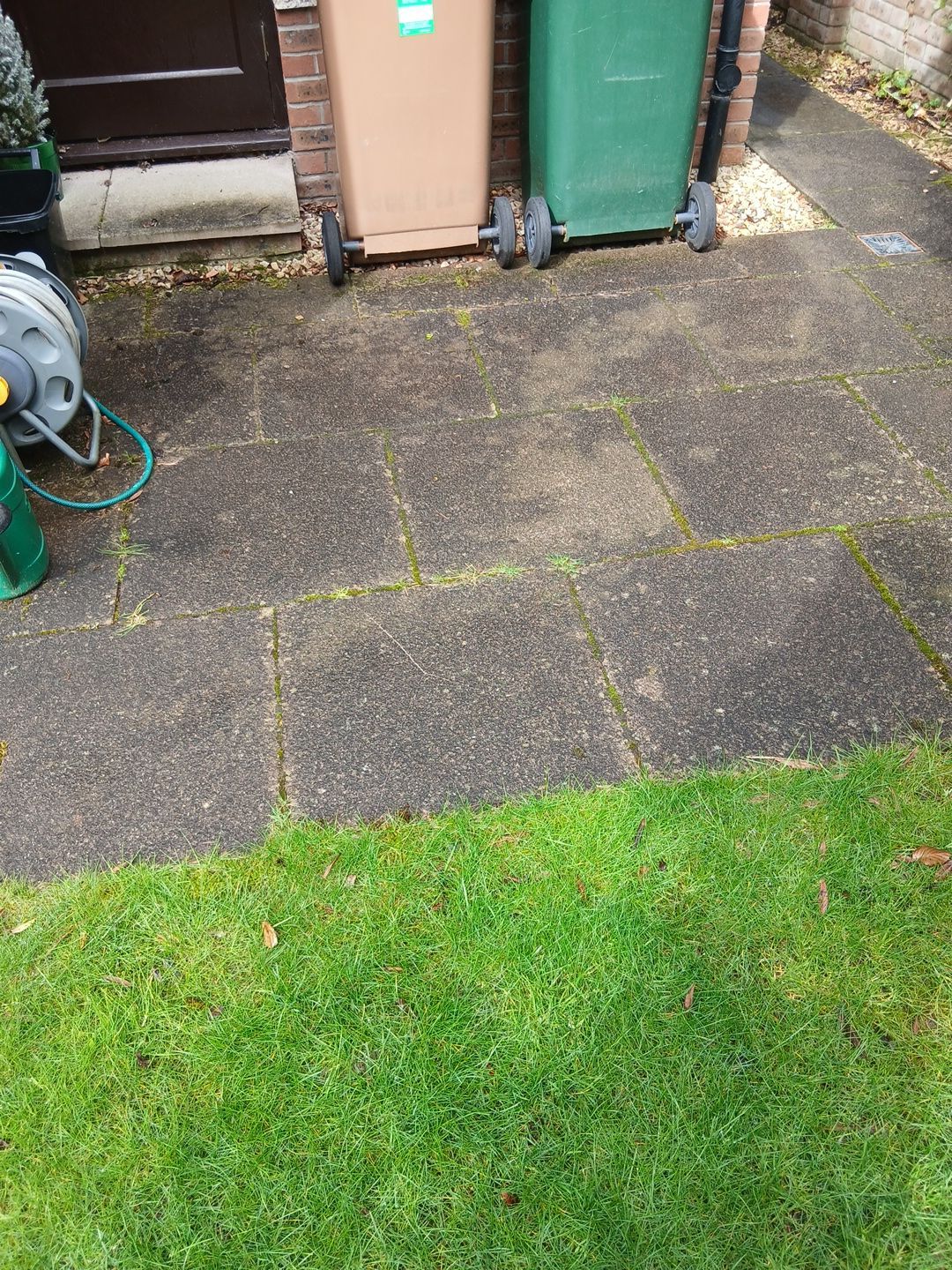 Pressure & softwash in Balerno by EZXCo Ltd