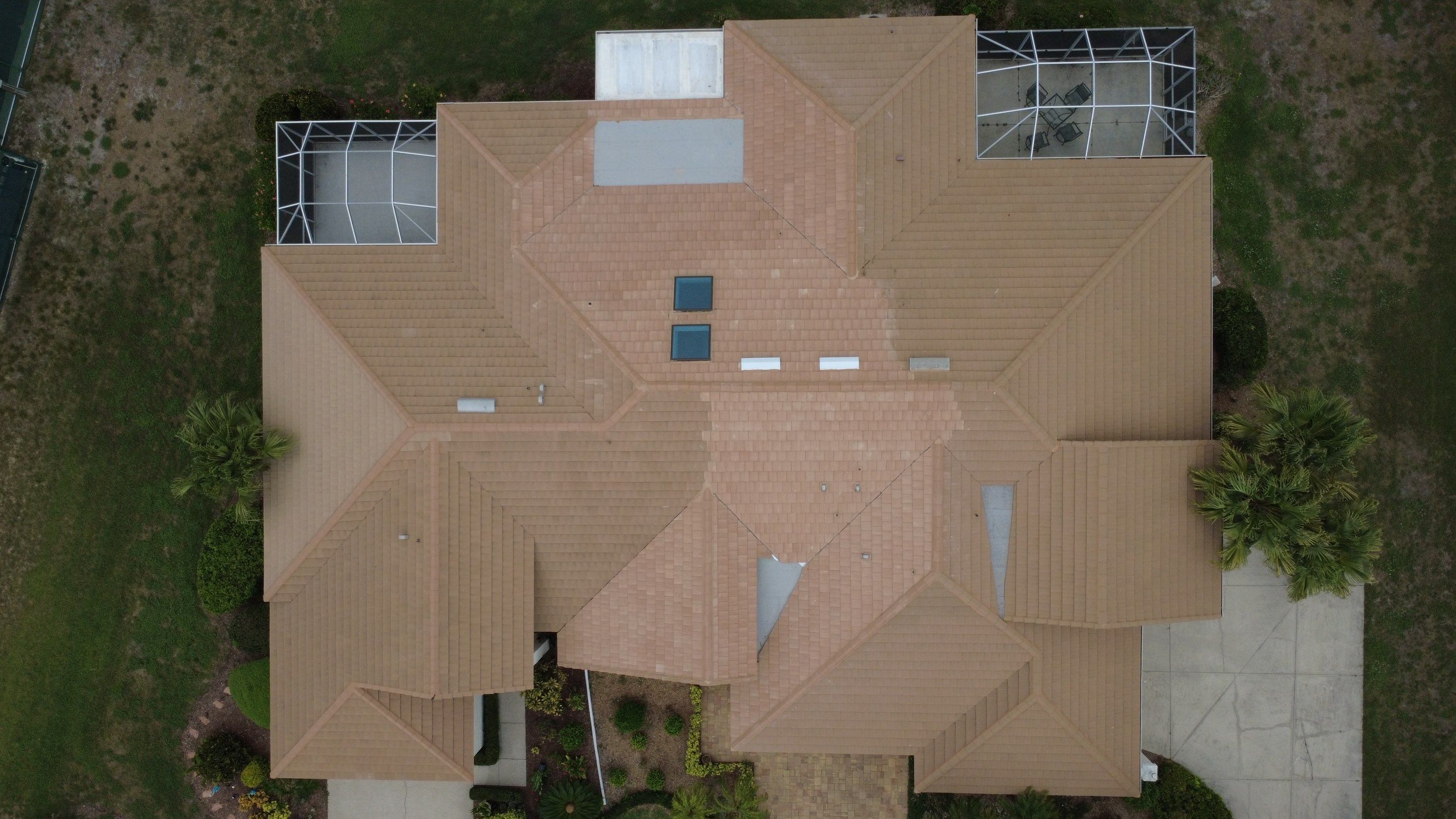 Roof Replacement in Bradenton, FL by Steadfast Roofing 