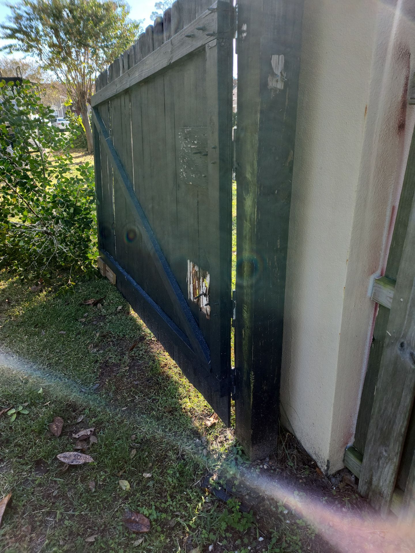 8' PRIVACY WOOD WITH 2 3/8 POUNDED POST  by Hip Square Fence Inc.