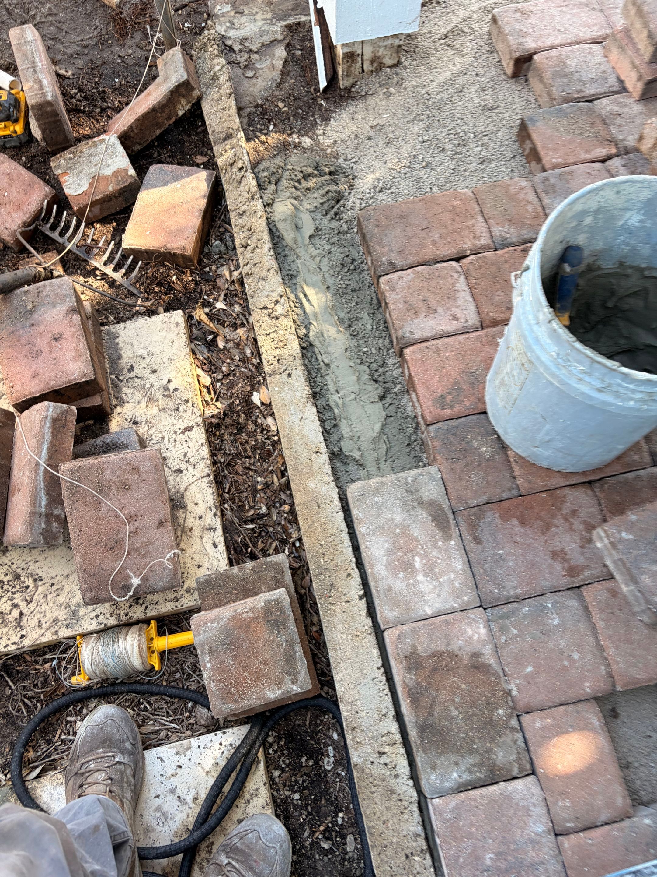 🌿 Front Entry Refresh in Downtown Stuart, FL by Alpha Zeta Enterprises Inc