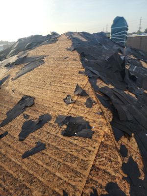 Residential Roofing Installation using Owen's Corning Duration (Lifetime) Shingles