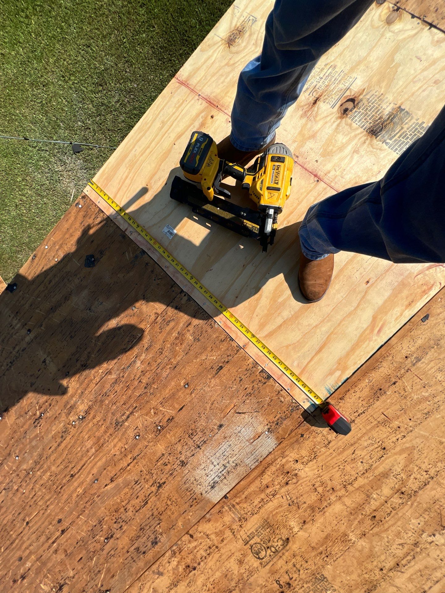 Residential Roofing Installation using Owen's Corning Duration (Lifetime) Shingles by Roof Repair Company