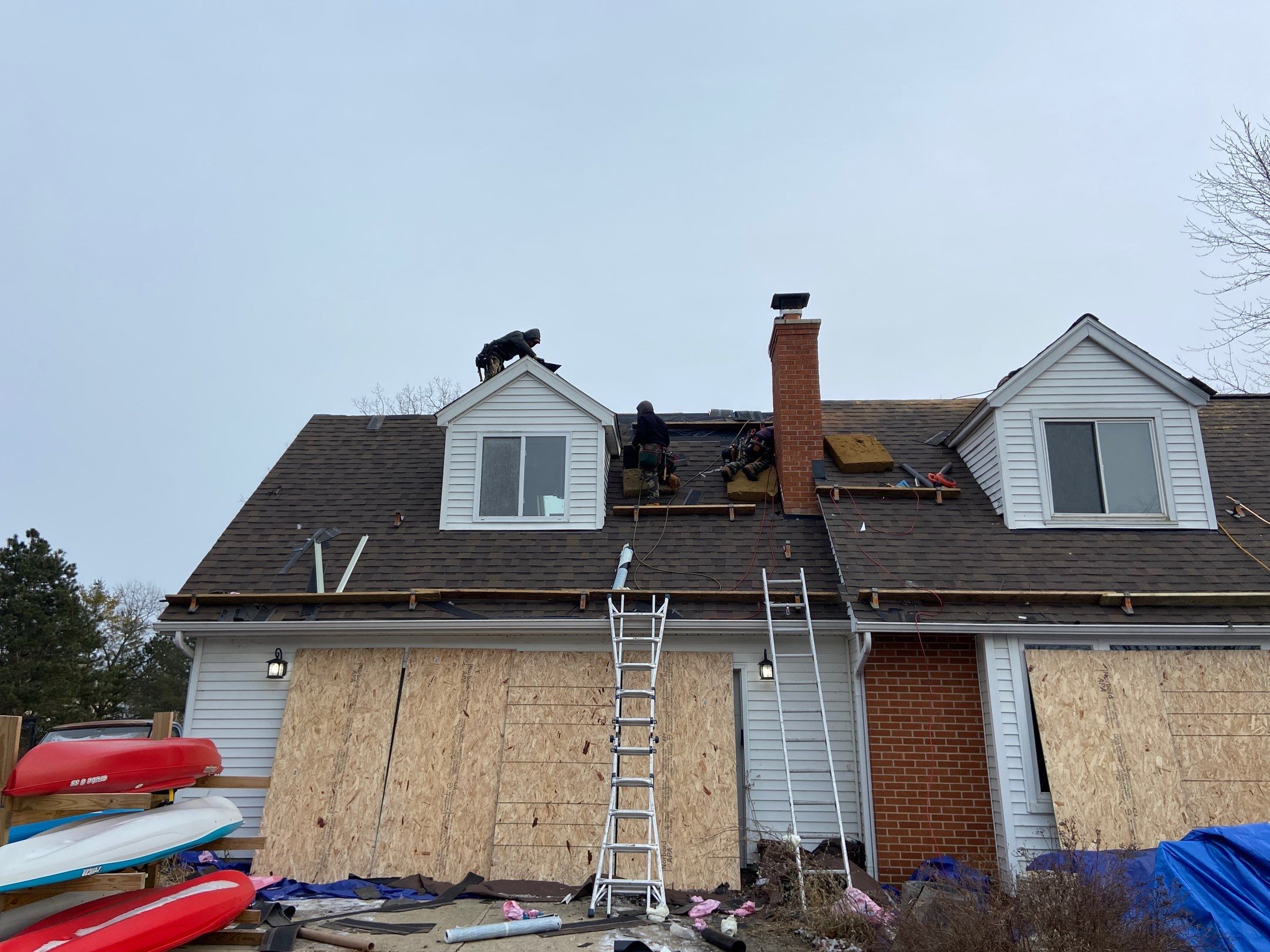 Roof Replacement using Owens Corning by 180 Contractors