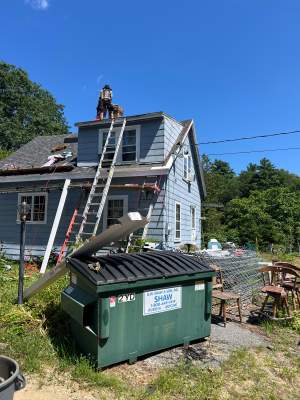 Three-Layer Tear-Off & Full Roof Replacement in Townsend, MA – Owens Corning Duration, Onyx Black