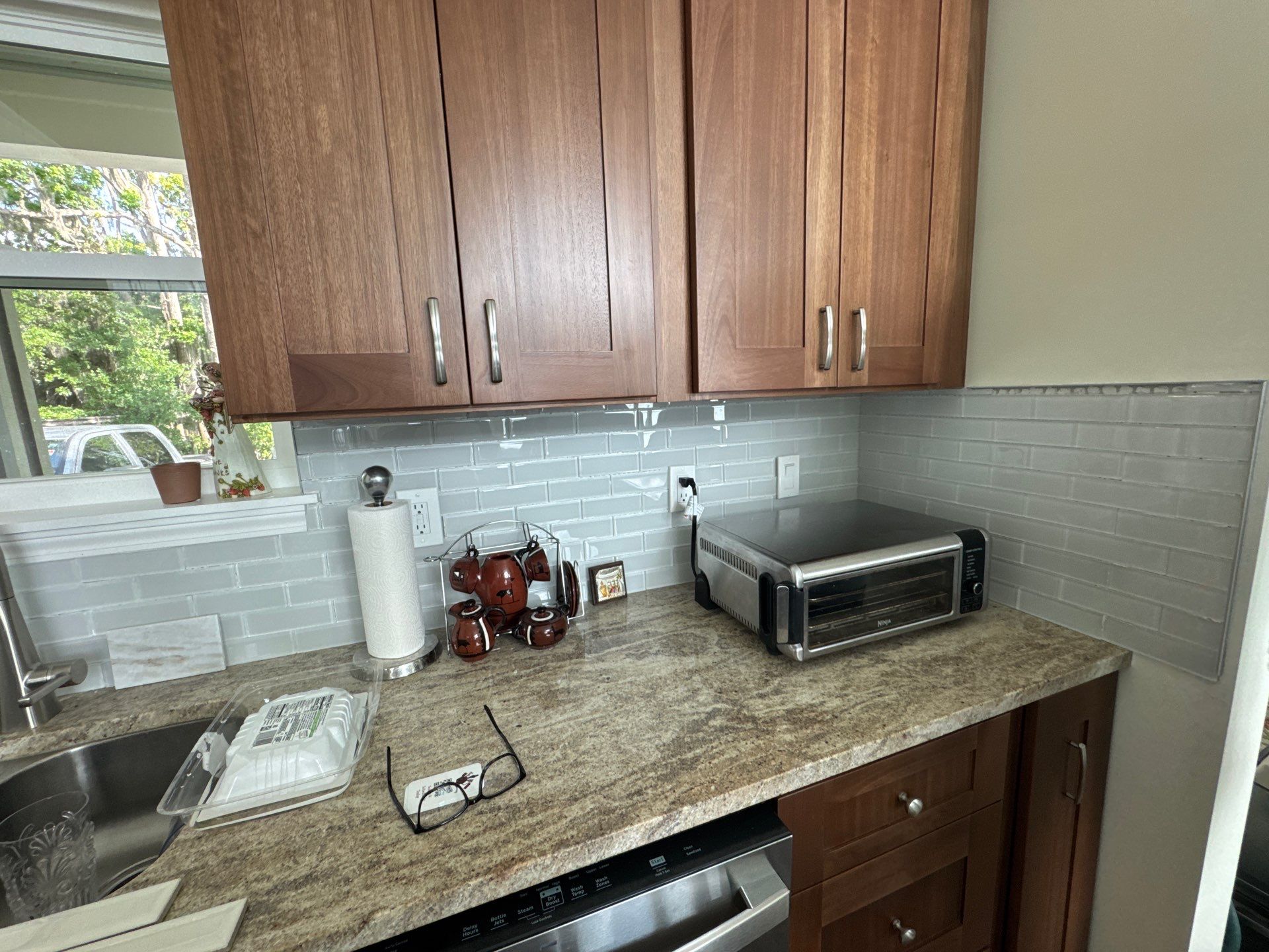 Backsplash Fix From Previous Install by Axtra Hand